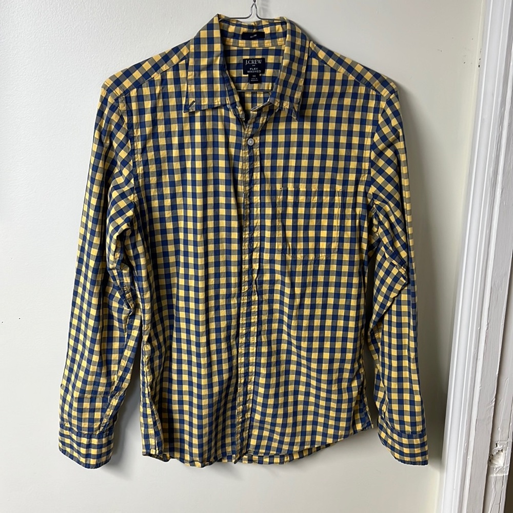 J crew men’s medium slim flex washed shirt